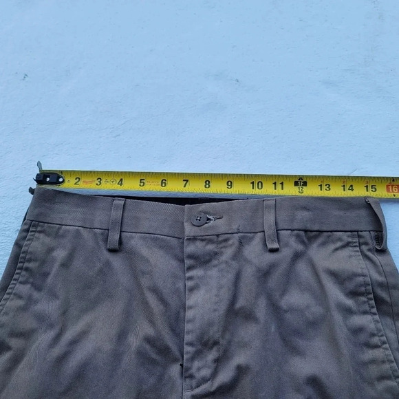 Croft & Barrow Easy Care Khaki Mens Sz 30x30 Brown Flat Front Straight Leg Pants - Picture 4 of 8